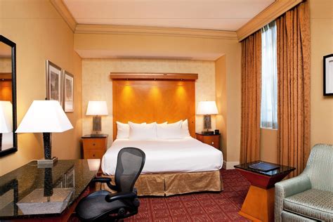 Book Hilton Boston Downtown/Faneuil Hall in Boston | Hotels.com