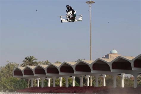 Dubai police to fly multirotor hoverbikes: What could possibly go wrong?