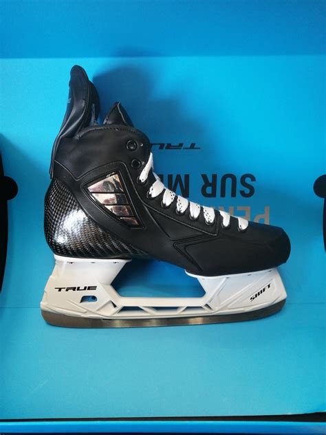 New 10.5 True Pro Custom Hockey Skates Pro Stock Size 10.5 | SidelineSwap