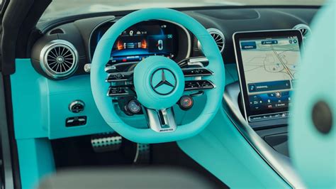 Fostla Unveils Interior Customization For The Mercedes-AMG SL63