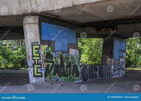 Graffiti Under A Bridge Editorial Image | CartoonDealer.com #105505368