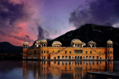 Jal Mahal: Majestic Palace in Jaipur Looks Like It’s Floating on Water