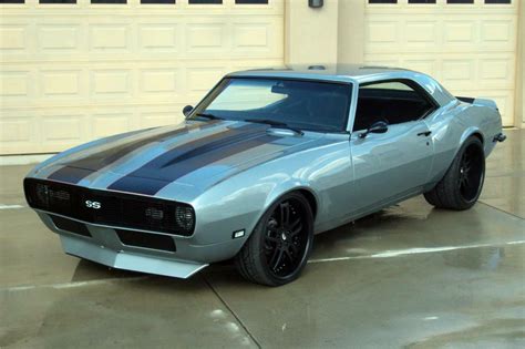 1968 CHEVROLET CAMARO SS CUSTOM COUPE - Front 3/4 - 186950