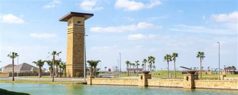 Premier McAllen Texas Home Living | Tres Lagos