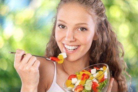 Eating Healthy Acidic Foods Without Eroding Teeth