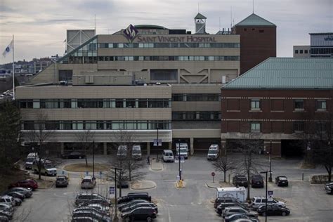 Contract Negotiations Continue In Nurses Strike at Worcester's Saint ...