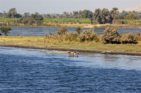 nile river egypt 6045 - Classroom Clip Art