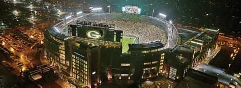 Check out the Green Bay Packers Training Camp, Hall of Fame or tour ...