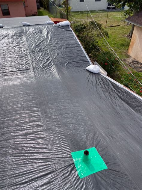 What is a roof tarp installation ? - Danisola