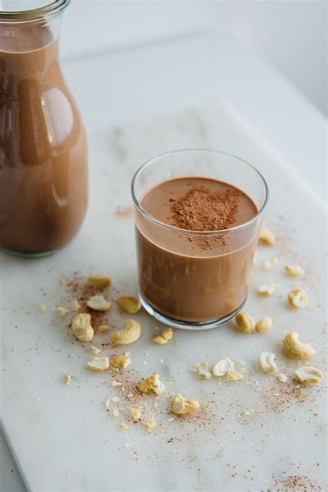 DIY Chocolate Cashew Milk {New Year Reset Day 21} - Scaling Back ...