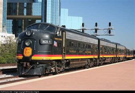 KCS 1 Kansas City Southern Railway EMD FP9 at Dallas, Texas by Brandon ...