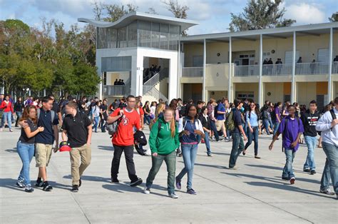 School Uniforms at Osceola Public Schools? You Be the Judge: An Image ...