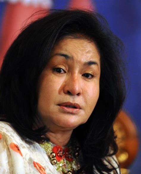 MalaysiaFlipFlop: Malaysia Shameless so-called 'first lady'