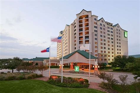 EMBASSY SUITES BY HILTON GRAPEVINE DFW AIRPORT NORTH $163 ($̶2̶0̶7̶ ...