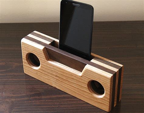 Passive Speaker Amplifier for Cell Phones: Cherry and Black | Etsy