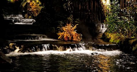 Tabacon Hot Springs, Costa Rica Tabacon Hot Springs, Costa Rica Travel ...