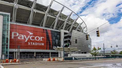 Cincinnati Bengals stadium's new name, Paycor Stadium, gets city ...