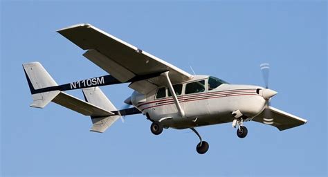 Cessna 337 Guide and Specs - Aviator Insider