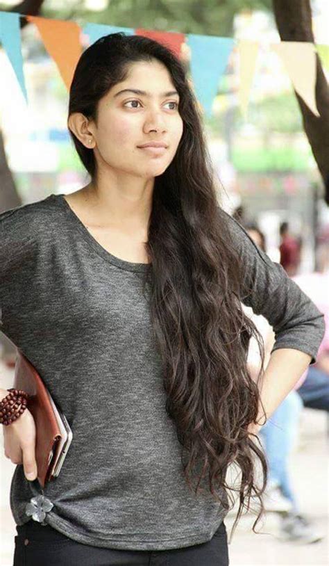 Sai Pallavi in Premam-Malar-Nivin Pauly-Premam Actress-Onlookers Media ...