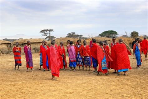 Explore the Different Kenya Tribes: The People and Culture - The Rolla ...