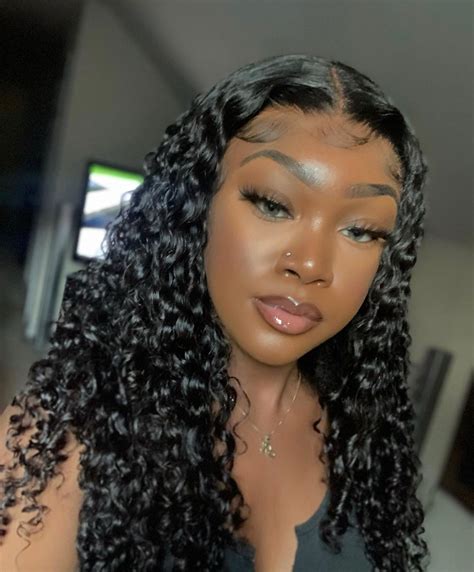 𝐏𝐈𝐍𝐓𝐄𝐑𝐄𝐒𝐓: 𝐁𝐁𝐘𝐆𝐑𝐋_𝟔𝟗 🔫 | Curly lace front wigs, Front lace wigs human ...