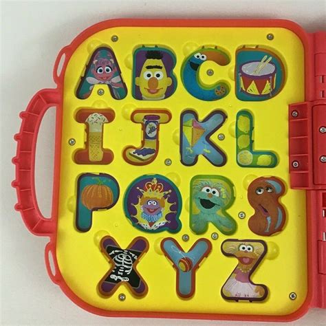 Elmo on The Go Letters Alphabet Learning Toy Sesame Street Hasbro 2014 ...