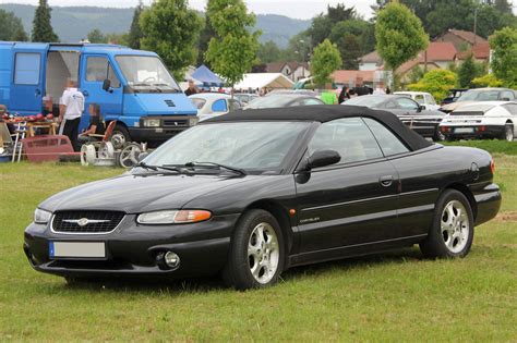 Description du véhicule Chrysler Stratus - Encyclopédie automobile ...