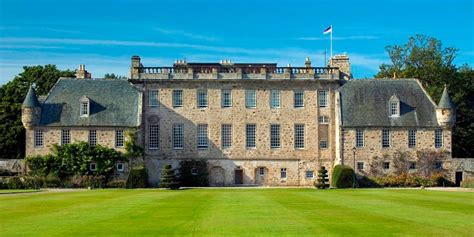 Gordonstoun School | Internate, Summer Schools in England. Kostenlose ...