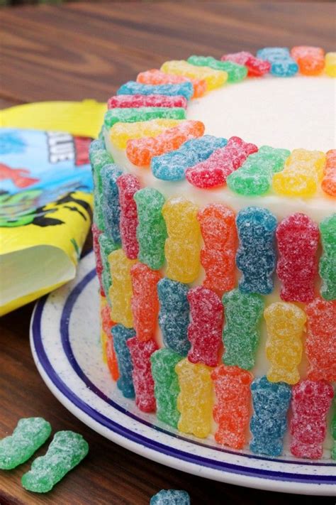 Sour Patch Kids Cake in 2020 | Sour patch kids cake, Sour candy, Candy ...