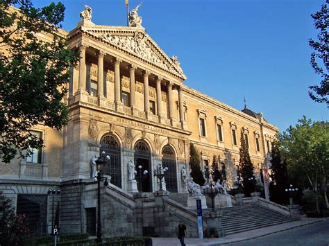 File:Biblioteca Nacional de España (Madrid) 2005 July.jpg - Wikimedia ...