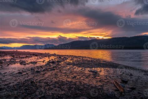 Sunset at Lake McDonald in Montana 6592042 Stock Photo at Vecteezy