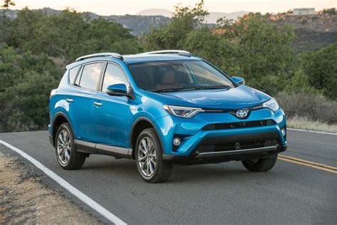 Used 2017 Toyota RAV4 Hybrid MPG & Gas Mileage Data | Edmunds