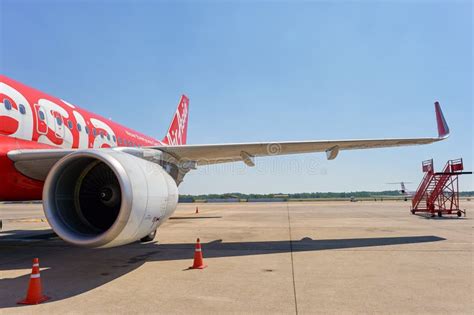 U-Tapao - Pattaya International Airport Editorial Stock Image - Image ...