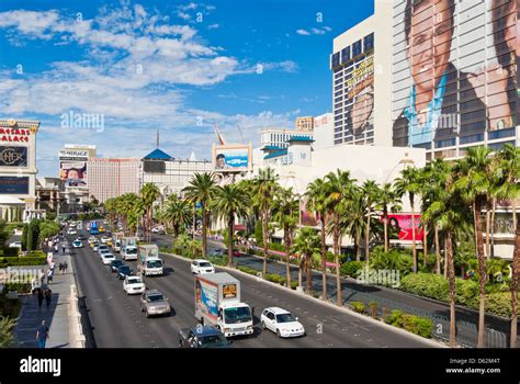 Las Vegas Strip Sunset at dusk, Las Vegas Boulevard South, The Strip ...