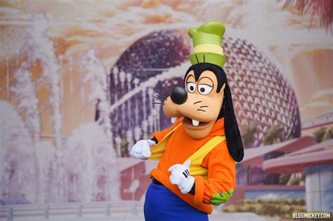 Goofy and Pluto Physically Distanced Meet and Greet Debuts in EPCOT ...