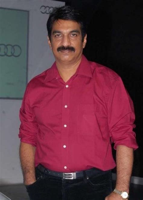 Unni Menon Height, Wiki, Biography, Biodata, DOB, Age, Profile ...