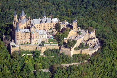 Burg Hohenzollern Foto & Bild | landschaft, luftaufnahmen, luftaufnahme ...