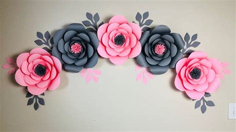 Neat Paper Flower Wall Decoration Outdoor Vertical Plant