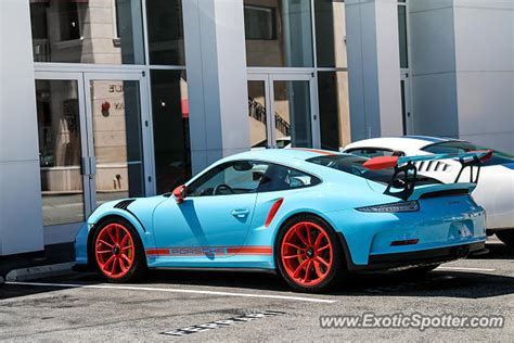 Porsche 911 GT3 spotted in Newport Beach, California on 07/09/2016