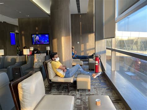 The Tata Trilogy: Plaza Premium Hyderabad Airport Lounge Review - Live ...