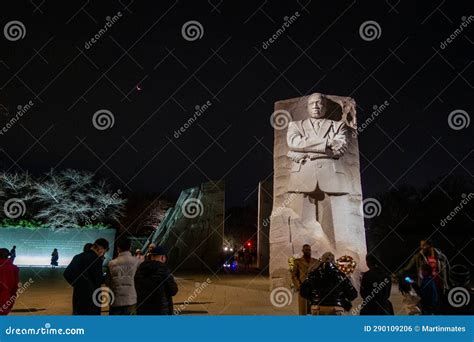 The Martin Luther King Jr. Memorial at Night, Washington DC, USA ...