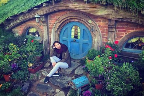 The Hobbiton Movie Set Tour From Auckland 2024