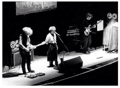 Cocteau Twins live 1986. | Twins live, Cocteau twins, Music pics