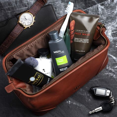 Executive Leather Toiletry Bag for Men, Large 11” – Leather Dopp Kit ...