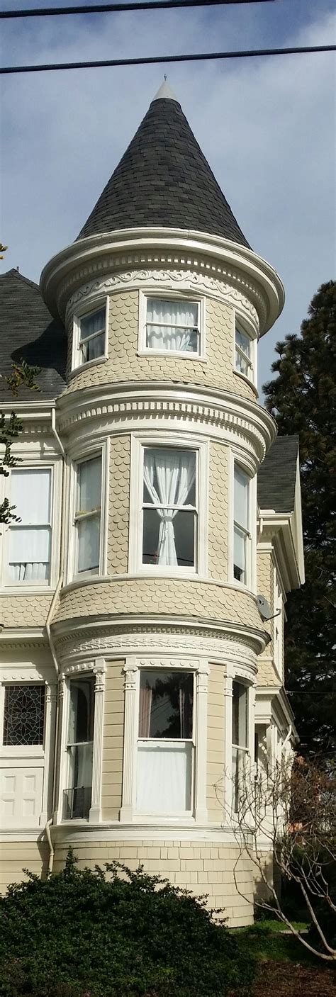 Beautiful turret. | Architectural features, Victorian homes, Victorian ...