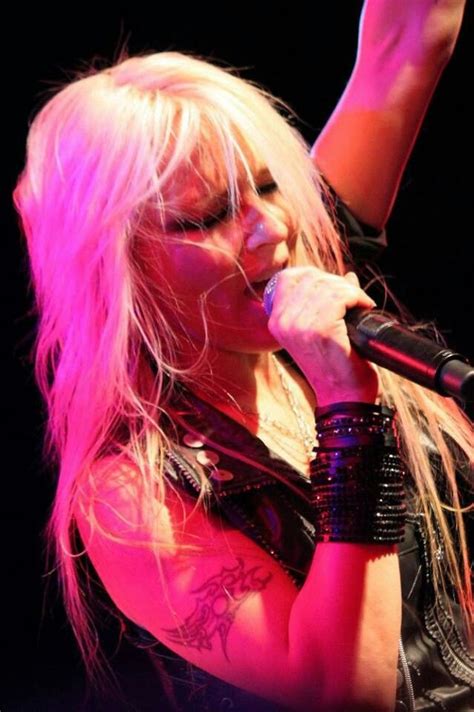 DORO LIVE | Heavy metal fashion, Metal fashion, Heavy metal