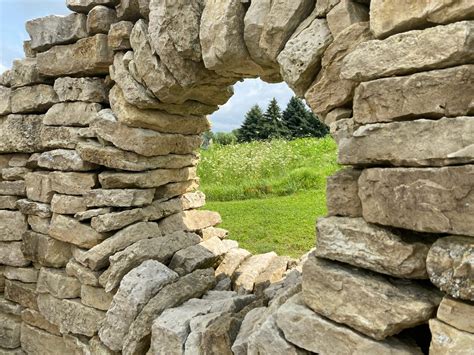 Kinstone – Fountain City, Wisconsin - Atlas Obscura