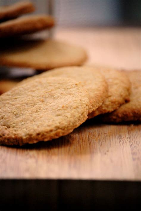 DigestiveBiscuits1 | Digestive biscuits, Sweet treats, Food