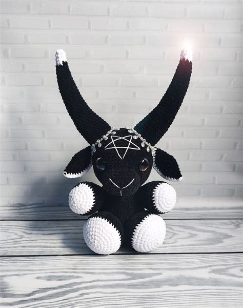 Baphomet Plush Baphomet Gothic Toy Pentagram Creepy - Etsy Canada