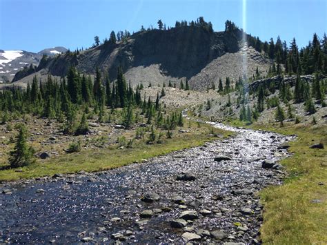 Three Sisters Wilderness Oregon : r/hiking